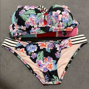 Like New! Shade and Shore Bikini! 36C XL Bottom